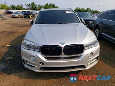 Piąte zdjęcie samochodu w środku: 2015 BMW X5 XDRIVE50I VIN:5UXKR6C55F0J74114 - miniatura