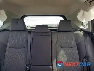 Zdjęcie 10 z 14 samochodu: 2022 TOYOTA RAV4 XLE VIN:2T3W1RFV3NC206044 - miniatura