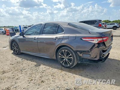 Drugie zdjęcie samochodu z przodu: 2018 TOYOTA CAMRY L VIN:4T1B11HK2JU084653 - miniatura