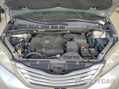 Zdjęcie 12 z 13 samochodu: 2017 TOYOTA SIENNA LE VIN:5TDKZ3DC4HS882514 - miniatura