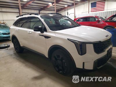 Czwarte zdjęcie samochodu z boku: 2025 KIA SORENTO X-LINE EX VIN:5XYRHDJF9SG399420 - miniatura