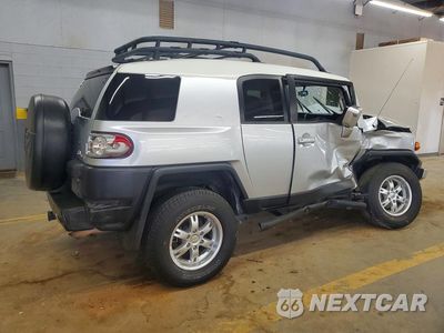 Trzecie zdjęcie samochodu z tyłu: 2007 TOYOTA FJ CRUISER BASE VIN:JTEBU11F470019078 - miniatura