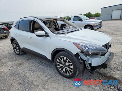 Czwarte zdjęcie samochodu z boku: 2020 FORD ESCAPE TITANIUM VIN:1FMCU9J93LUA27270 - miniatura