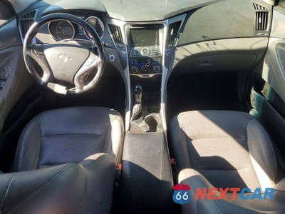Zdjęcie 8 z 12 samochodu: 2015 HYUNDAI SONATA HYBRID LIMITED VIN:KMHEC4A46FA131728 - miniatura