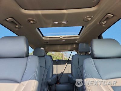 Zdjęcie 10 z 13 samochodu: 2019 BUICK ENCLAVE PREMIUM VIN:5GAEVBKW1KJ105648 - miniatura