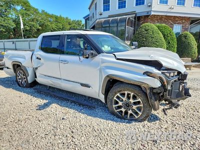 Czwarte zdjęcie samochodu z boku: 2023 TOYOTA TUNDRA 1794 EDITION VIN:5TFMA5DBXPX093344 - miniatura