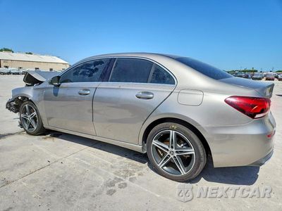 Drugie zdjęcie samochodu z przodu: 2019 MERCEDES-BENZ A 220 VIN:WDD3G4EB2KW003076 - miniatura