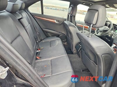 Zdjęcie 10 z 12 samochodu: 2011 MERCEDES-BENZ C 300 4MATIC VIN:WDDGF8BBXBR174091 - miniatura