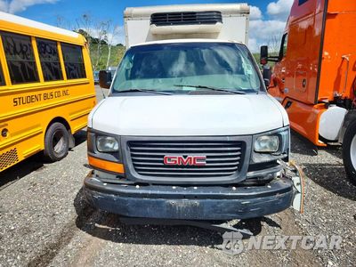 Piąte zdjęcie samochodu w środku: 2012 GMC SAVANA REFRIGERATED BOX TRUCK VIN:1GDY72CA7C1907790 - miniatura