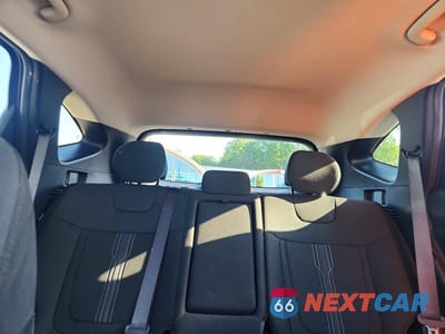 Zdjęcie 10 z 13 samochodu: 2026 HYUNDAI TUCSON SEL VIN:5NMJBCDE8TH707910 - miniatura