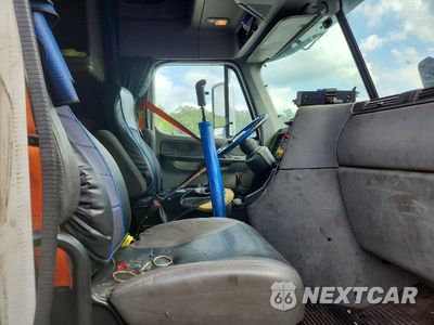 Zdjęcie 7 z 13 samochodu: 2007 FREIGHTLINER COLUMBIA 120 SEMI TRUCK VIN:1FUJA6CV27LX53493 - miniatura