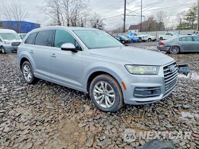 Czwarte zdjęcie samochodu z boku: 2019 AUDI Q7 VIN:WA1LAAF71KD000857 - miniatura