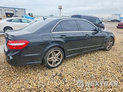 Trzecie zdjęcie samochodu z tyłu: 2012 MERCEDES-BENZ E 550 4MATIC VIN:WDDHF9BB5CA545328 - miniatura