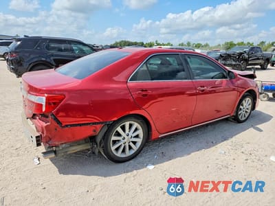 Trzecie zdjęcie samochodu z tyłu: 2014 TOYOTA CAMRY HYBRID XLE VIN:4T1BD1FK5EU107133 - miniatura
