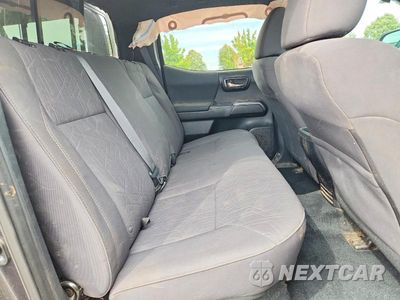 Zdjęcie 10 z 12 samochodu: 2018 TOYOTA TACOMA TRD OFF-ROAD VIN:3TMDZ5BN6JM050980 - miniatura