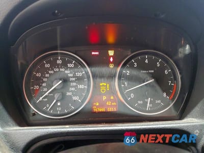 Zdjęcie 9 z 13 samochodu: 2009 BMW 328 XI SULEV VIN:WBAWV53579P081032 - miniatura