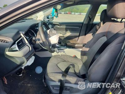 Zdjęcie 7 z 12 samochodu: 2018 TOYOTA CAMRY LE VIN:4T1B11HK0JU547082 - miniatura