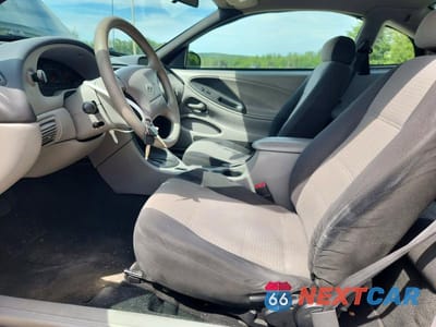 Zdjęcie 7 z 12 samochodu: 2001 FORD MUSTANG VIN:1FAFP40461F187846 - miniatura