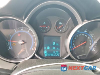 Zdjęcie 9 z 12 samochodu: 2012 CHEVROLET CRUZE LS VIN:1G1PD5SH2C7321299 - miniatura