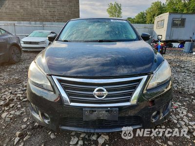 Piąte zdjęcie samochodu w środku: 2015 NISSAN SENTRA SR VIN:3N1AB7AP9FY277184 - miniatura