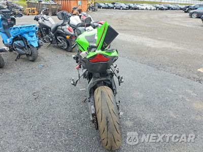 Czwarte zdjęcie samochodu z boku: 2021 KAWASAKI ZX1002 L VIN:JKBZXVL10MA001515 - miniatura