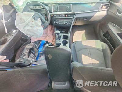 Zdjęcie 8 z 11 samochodu: 2017 KIA OPTIMA LX VIN:5XXGT4L35HG164485 - miniatura