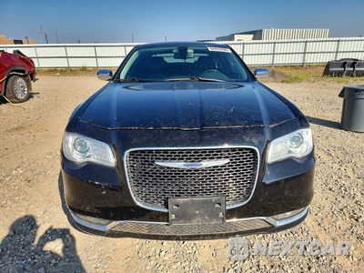 Piąte zdjęcie samochodu w środku: 2019 CHRYSLER 300 LIMITED VIN:2C3CCAKG4KH560319 - miniatura