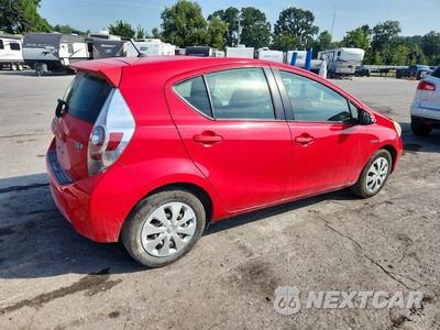 Trzecie zdjęcie samochodu z tyłu: 2013 TOYOTA PRIUS C TWO VIN:JTDKDTB38D1551329 - miniatura