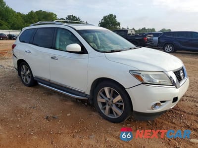 Czwarte zdjęcie samochodu z boku: 2015 NISSAN PATHFINDER S VIN:5N1AR2MM5FC705835 - miniatura