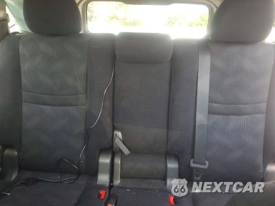 Zdjęcie 10 z 13 samochodu: 2015 NISSAN ROGUE SV VIN:5N1AT2MV0FC876258 - miniatura
