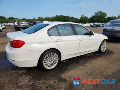 Trzecie zdjęcie samochodu z tyłu: 2013 BMW 328 XI VIN:WBA3B3C53DF535033 - miniatura