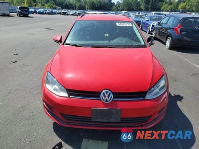 Piąte zdjęcie samochodu w środku: 2016 VOLKSWAGEN GOLF SPORTWAGEN S VIN:3VWC17AU3GM518001 - miniatura