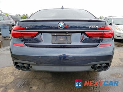 Zdjęcie 6 z 13 samochodu: 2016 BMW 750 XI VIN:WBA7F2C54GG415837 - miniatura