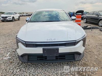 Piąte zdjęcie samochodu w środku: 2025 KIA K4 LXS VIN:3KPFT4DE2SE068597 - miniatura