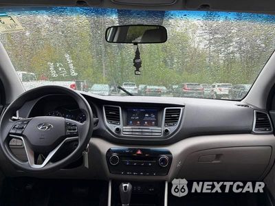 Zdjęcie 9 z 11 samochodu: 2018 HYUNDAI TUCSON SEL VIN:KM8J3CA41JU714885 - miniatura