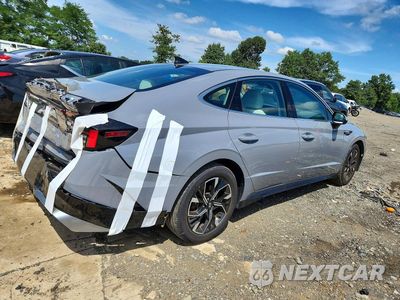 Trzecie zdjęcie samochodu z tyłu: 2024 HYUNDAI SONATA SEL VIN:KMHL64JA0RA366344 - miniatura