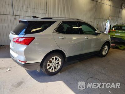Trzecie zdjęcie samochodu z tyłu: 2018 CHEVROLET EQUINOX LT VIN:2GNAXSEV0J6105184 - miniatura