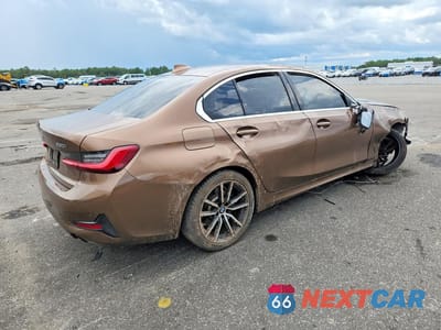 Trzecie zdjęcie samochodu z tyłu: 2019 BMW 330I VIN:WBA5R1C54KAK11298 - miniatura