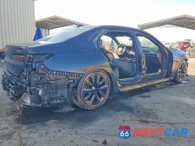 Trzecie zdjęcie samochodu z tyłu: 2025 BMW 740 I VIN:WBA23EH07SCU80926 - miniatura