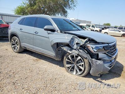 Czwarte zdjęcie samochodu z boku: 2024 VOLKSWAGEN ATLAS CROSS SPORT SEL PREMIUM R-LINE VIN:1V2FE2CA1RC245959 - miniatura