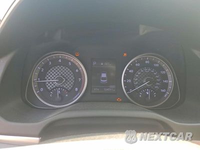 Zdjęcie 9 z 12 samochodu: 2020 HYUNDAI ELANTRA SEL VIN:5NPD84LF3LH583611 - miniatura