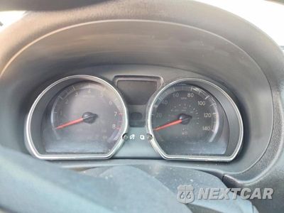 Zdjęcie 9 z 12 samochodu: 2012 NISSAN VERSA 1.6 S VIN:3N1CN7AP8CL928300 - miniatura