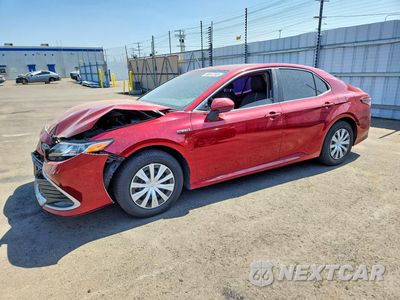 2021 TOYOTA CAMRY LE 4T1C31AK2MU549946 - główne zdjęcie licytacji z USA - miniatura