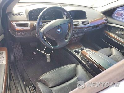 Zdjęcie 8 z 13 samochodu: 2007 BMW 750 I VIN:WBAHL83597DT09014 - miniatura
