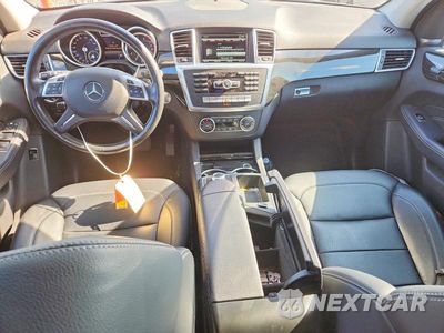 Zdjęcie 8 z 13 samochodu: 2015 MERCEDES-BENZ ML 350 4MATIC VIN:4JGDA5HB8FA551891 - miniatura