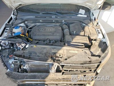 Zdjęcie 11 z 12 samochodu: 2016 VOLKSWAGEN JETTA SPORT VIN:3VWD17AJ0GM413832 - miniatura