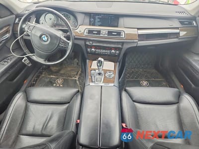 Zdjęcie 8 z 12 samochodu: 2011 BMW 750 LXI VIN:WBAKC8C51BC434514 - miniatura
