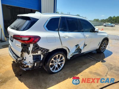 Trzecie zdjęcie samochodu z tyłu: 2022 BMW X5 XDRIVE40I VIN:5UXCR6C01N9M61713 - miniatura