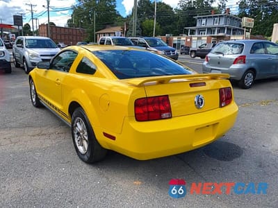 Trzecie zdjęcie samochodu z tyłu: 2006 FORD MUSTANG VIN:1ZVFT80N065115900 - miniatura