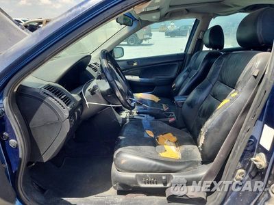 Zdjęcie 7 z 12 samochodu: 2006 HONDA ACCORD EX VIN:1HGCM66596A018654 - miniatura